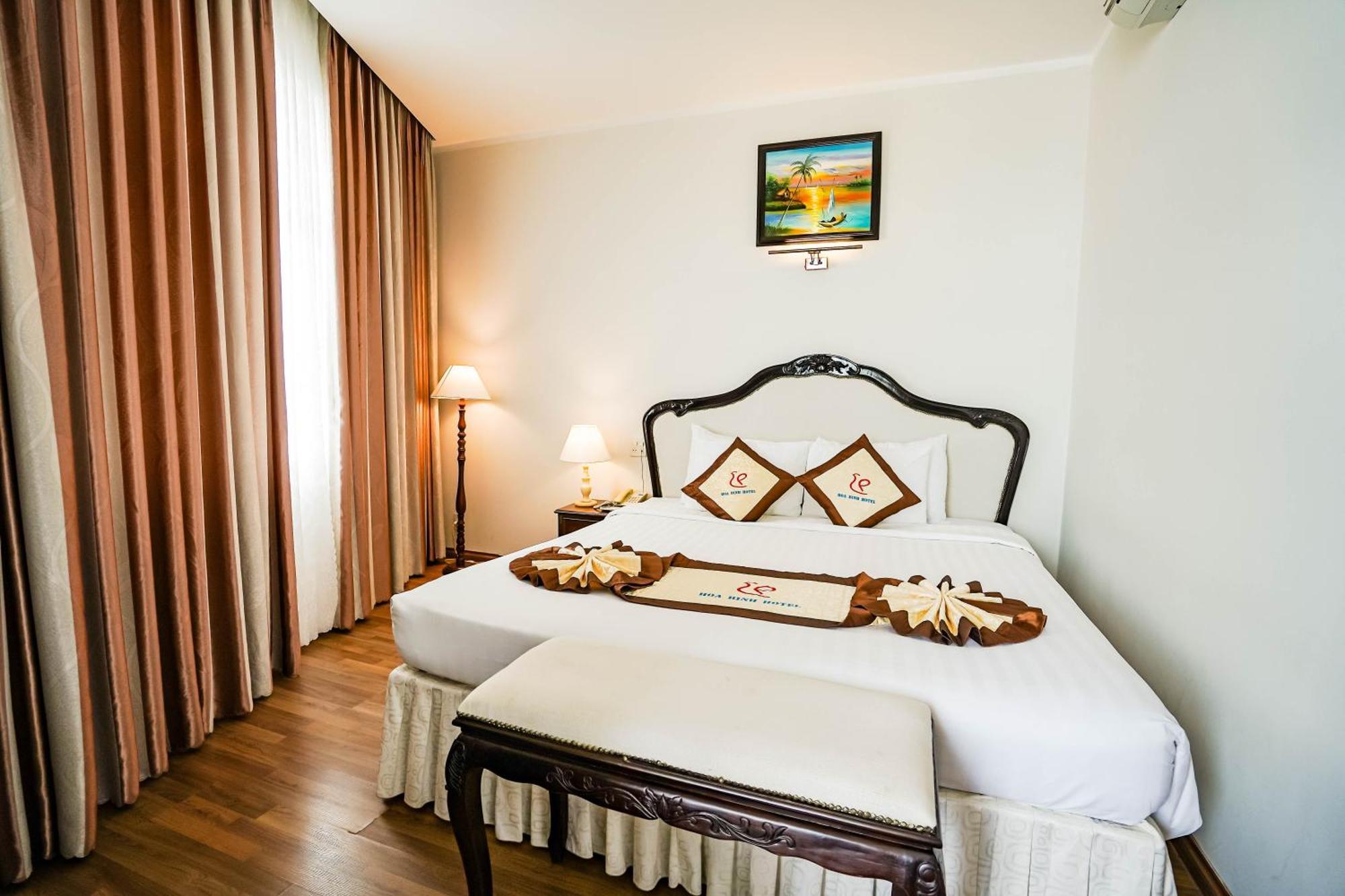 Hoa Binh 1 Hotel Лонгсюен Экстерьер фото